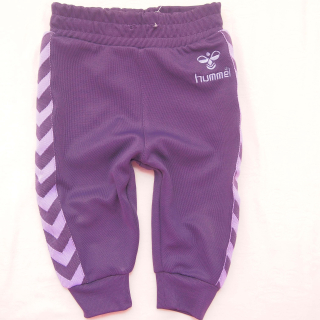 Fialové tepláčky Hummel - vel. 68